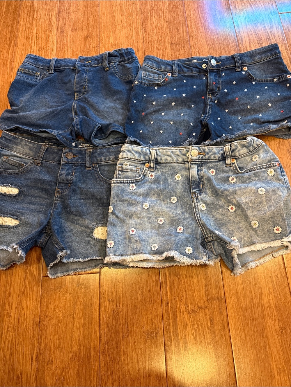 Cat & Jack girls bundle of four pairs of denim shorts large (10/12) LIKE NEW